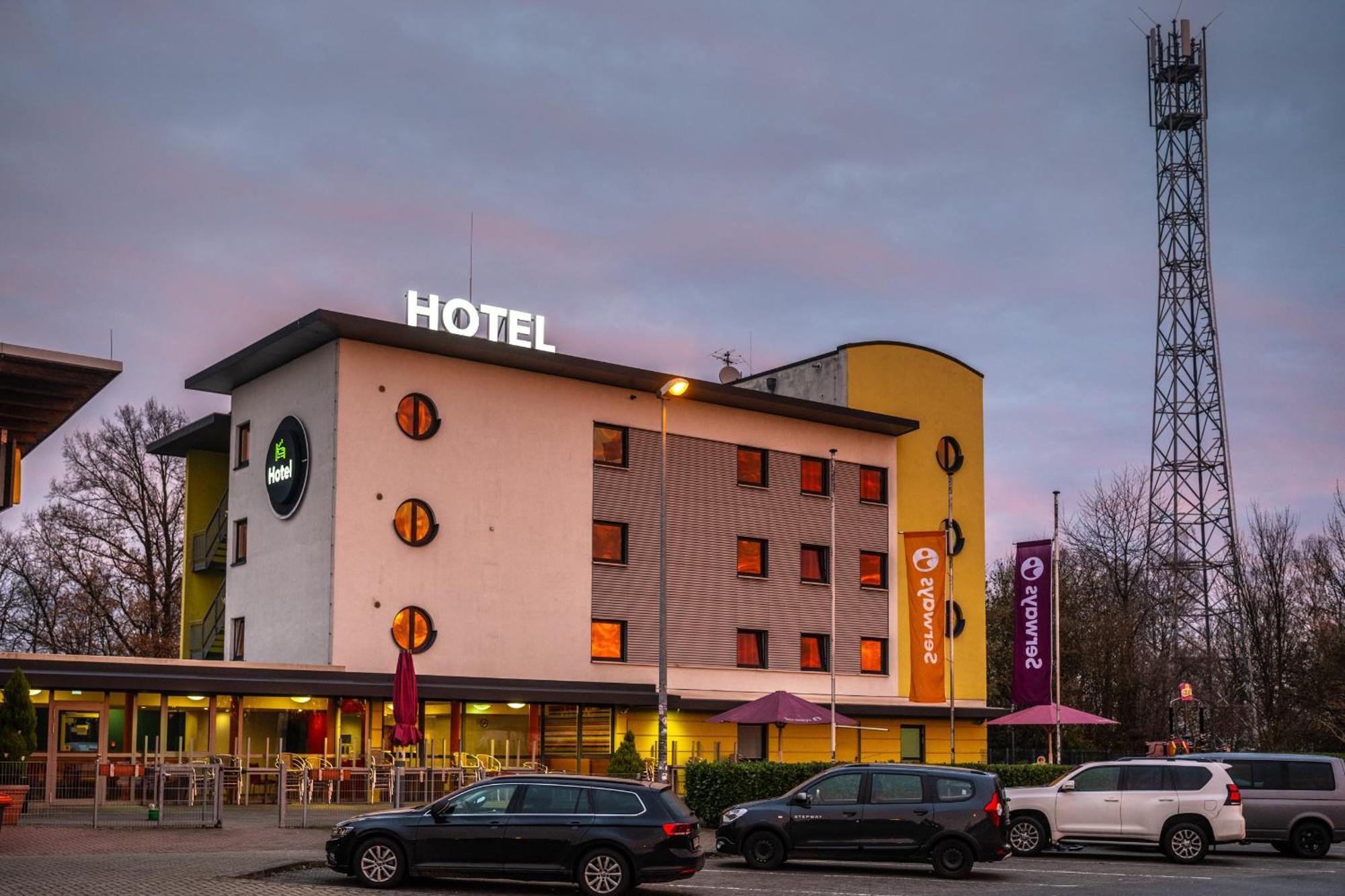 Hotel Rhynern Nord Hamm  Exteriör bild